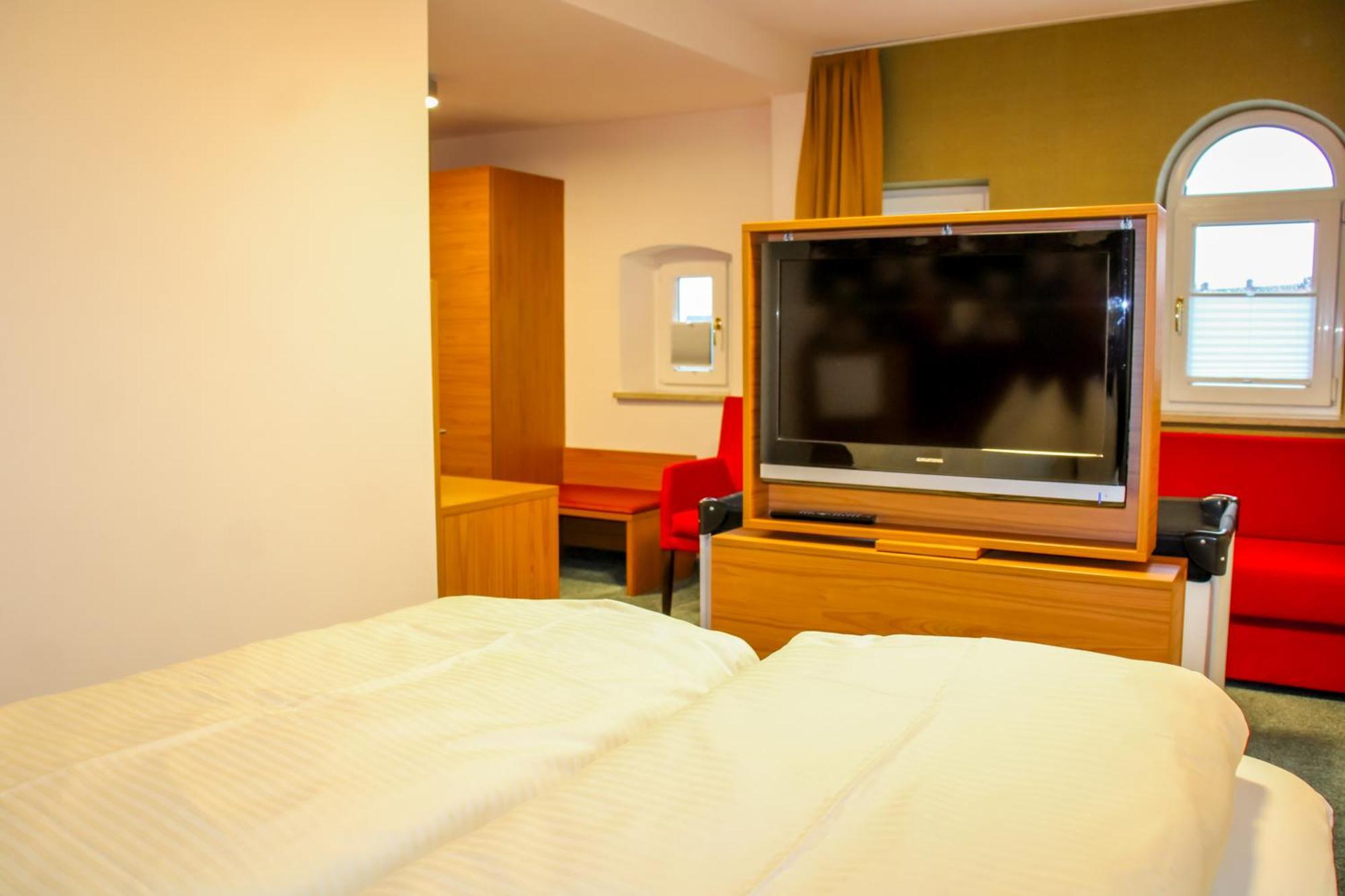 Hotel Goldenes Fass 3*
