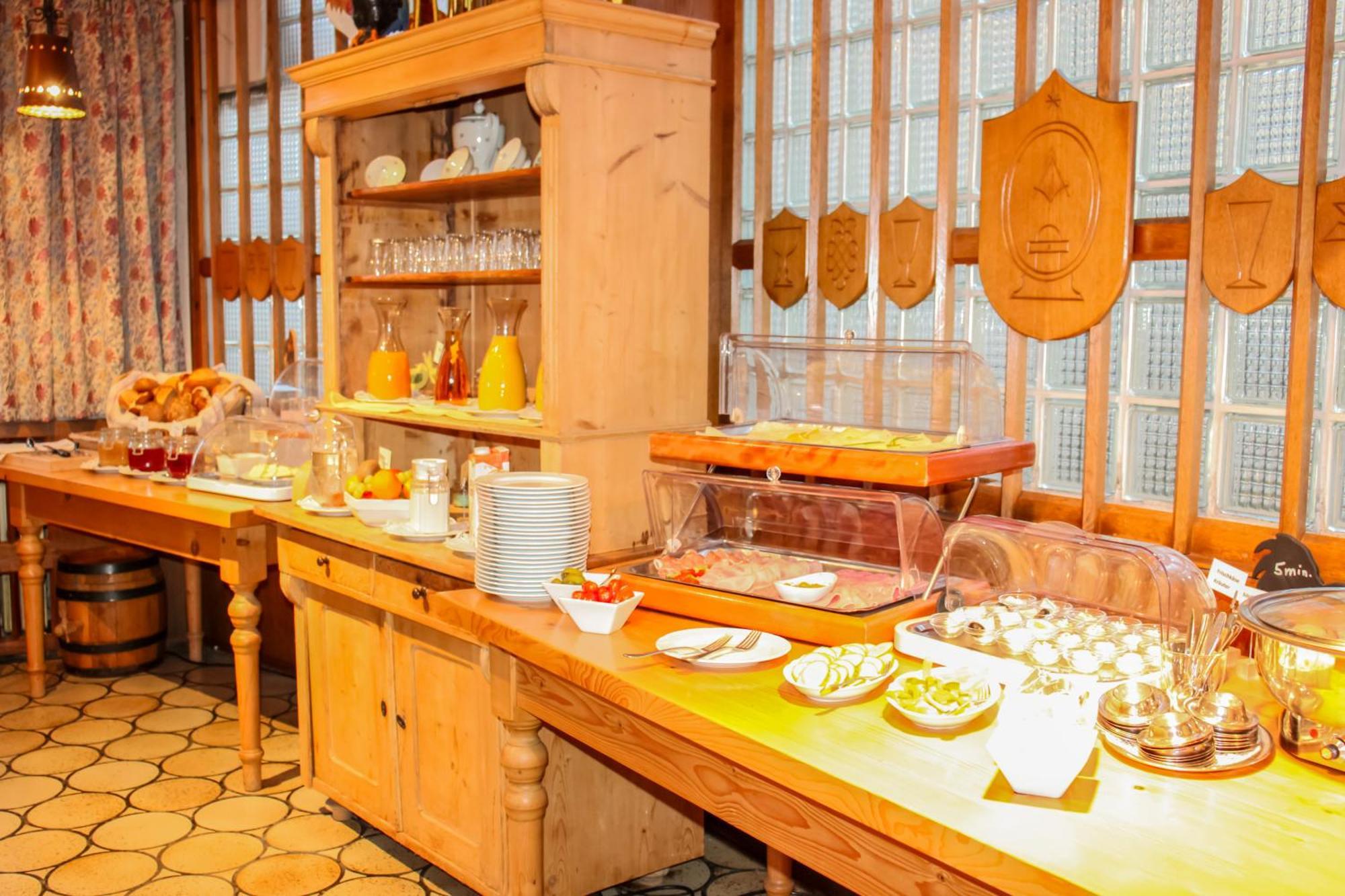 Goldenes Fass Hotel 3*